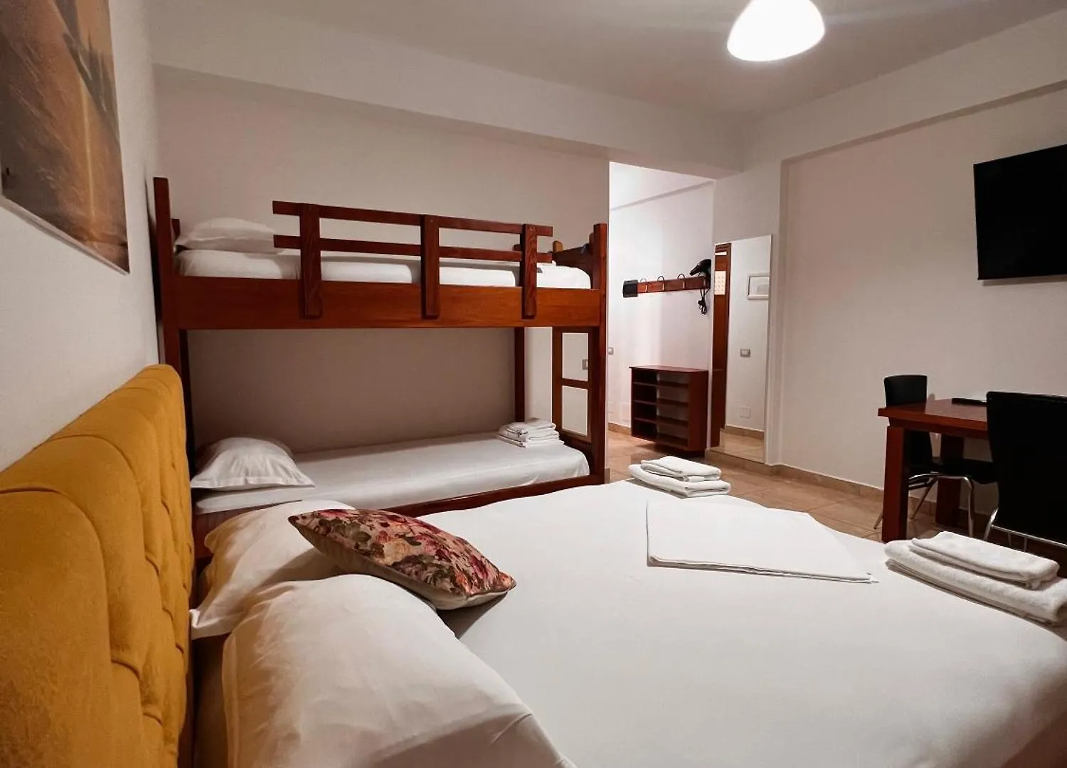 Le Monde 1 Villa Borsh Holiday home